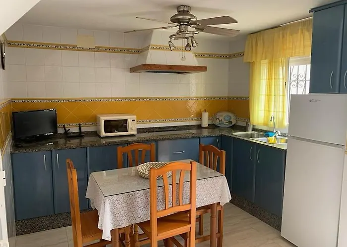 Casa En Conil De La Frontera Brother Law Sl